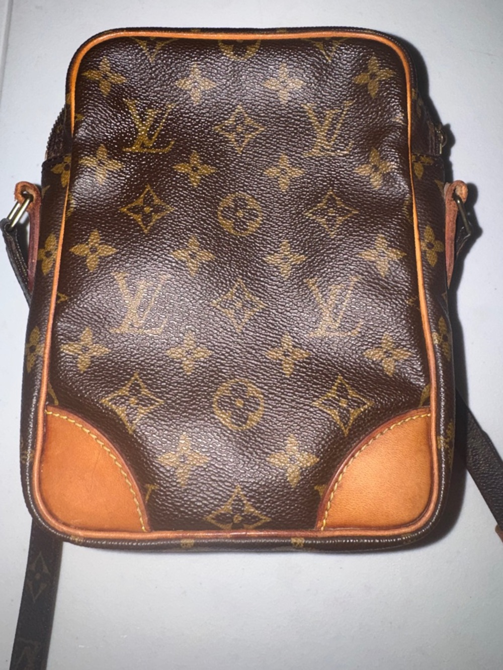 Authenticated Louis Vuitton Brown Monogram Amazone crossbody Bag - Picture 11 of 16